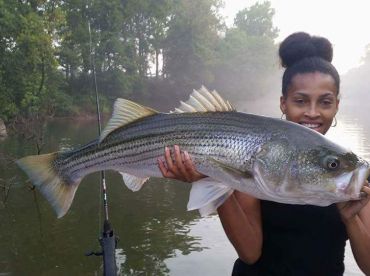 Extreme Stripers Guide Service thumbnail