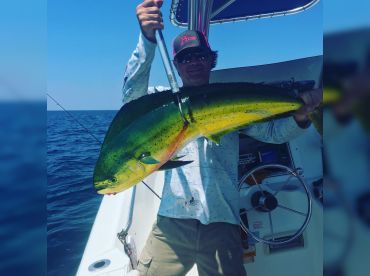 Tripl3 Threat Fishing Charters – 23' thumbnail