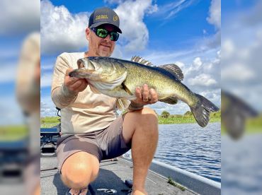 Fish Hand Guide Service  Headwaters Lake thumbnail