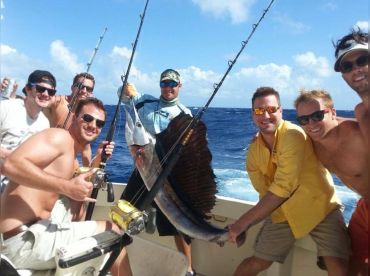 Castillo Tours – 48' The Legend thumbnail