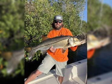 Vera Vita Charters thumbnail