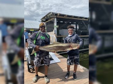 Seas 2 Trees Outdoors – Miami Beach thumbnail