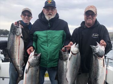 Greylight Salmon Fishing – Bodega Bay thumbnail
