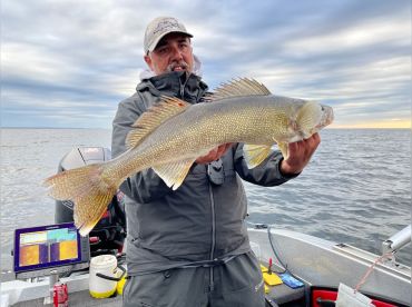 Fat Nancy Sport Fishing – Walleye