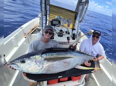 Moorea Sunrise Fishing