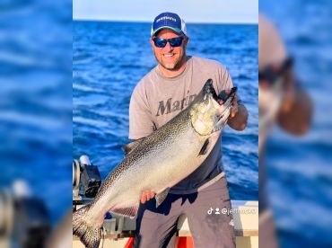 Feelin Fishy Sport Fishing thumbnail