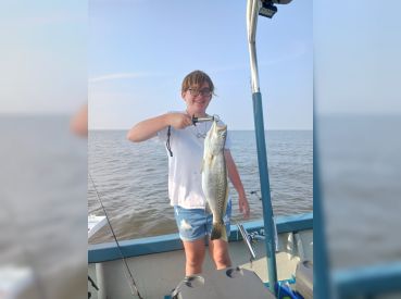 Fish Tank Charters OBX thumbnail