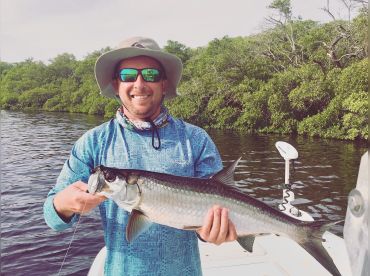 Snooking Around Kayak Charters thumbnail