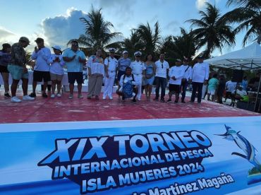 Azalia Tours – Tatam 30'