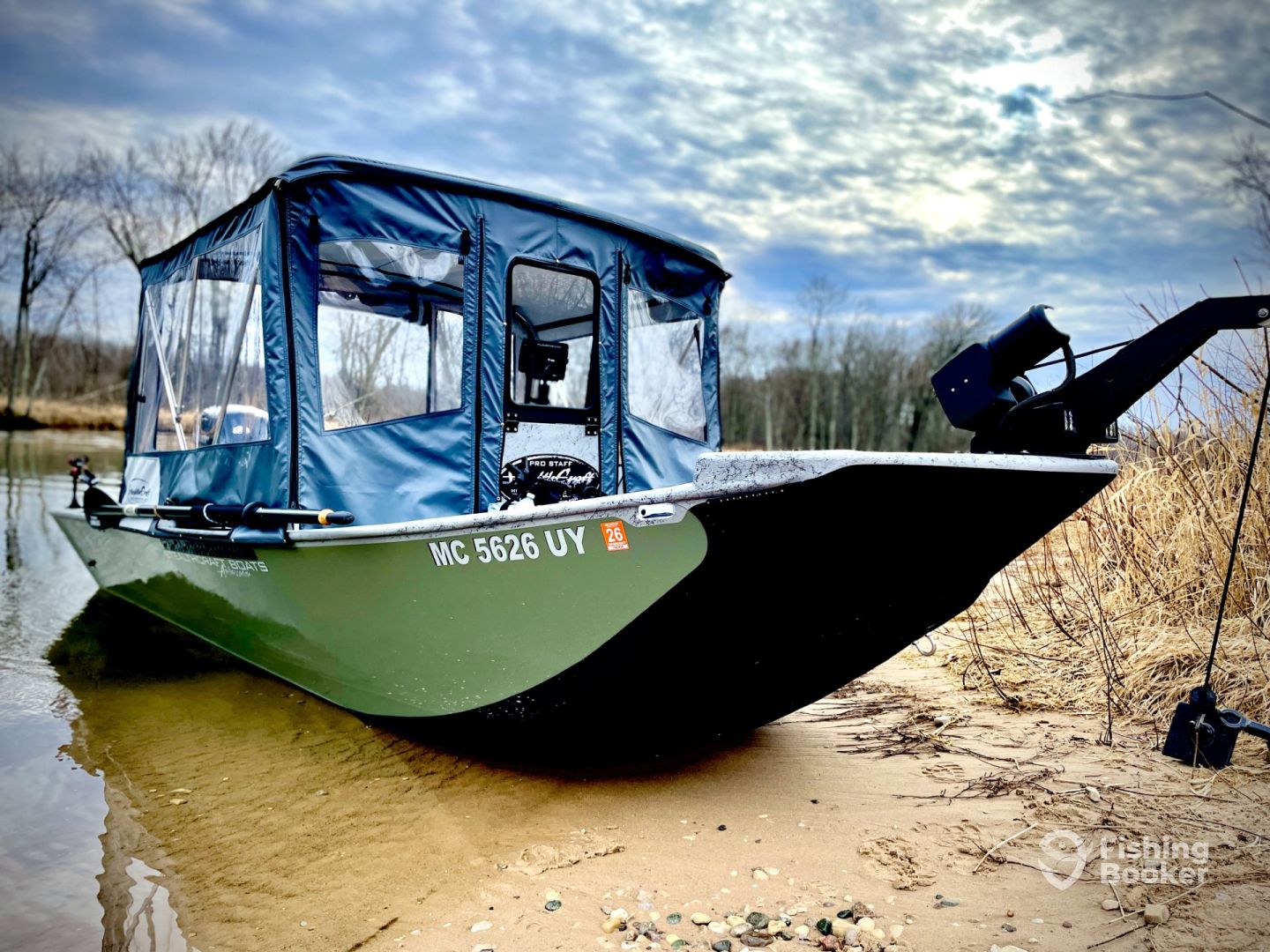 Boat image