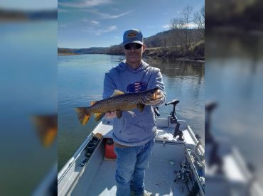 J & J Guide Service thumbnail