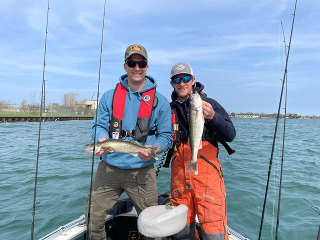 Listing image 980555