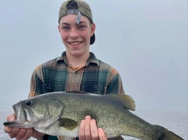 Donald Johnson Fishing thumbnail