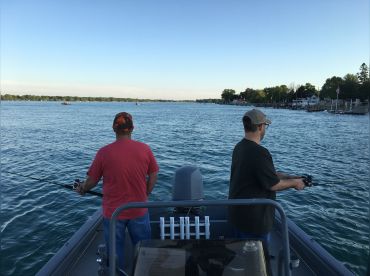 Outlaw Guide Service – Algonac