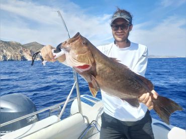 SeaLifeMilos Private Cruises