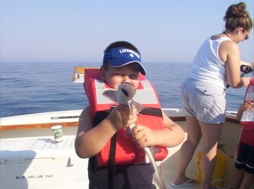 Blue Collar Man Sportfishing thumbnail