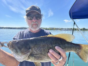 Lucky Buck Fishing Charters – Eaton Reservoir