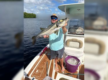 Reel Rednecks Fishing Adventures thumbnail