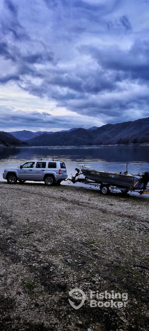 Boat image