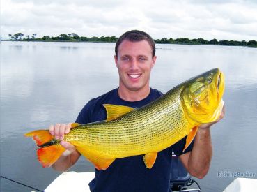 Fishing in Bueno Aires - La Paz