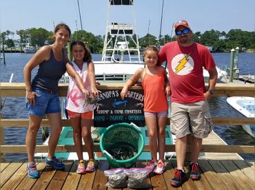 Grandpa Charters – Shrimp & Crab thumbnail