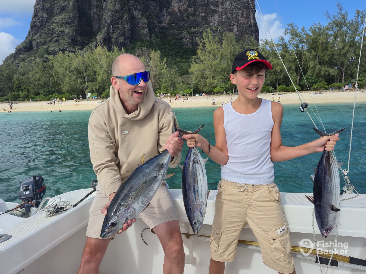 Le Morne Report Photo 0