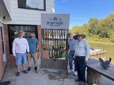 Fishing is very good out of Mentor - Gra