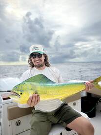 4hr trip 1 for 2 on mahi