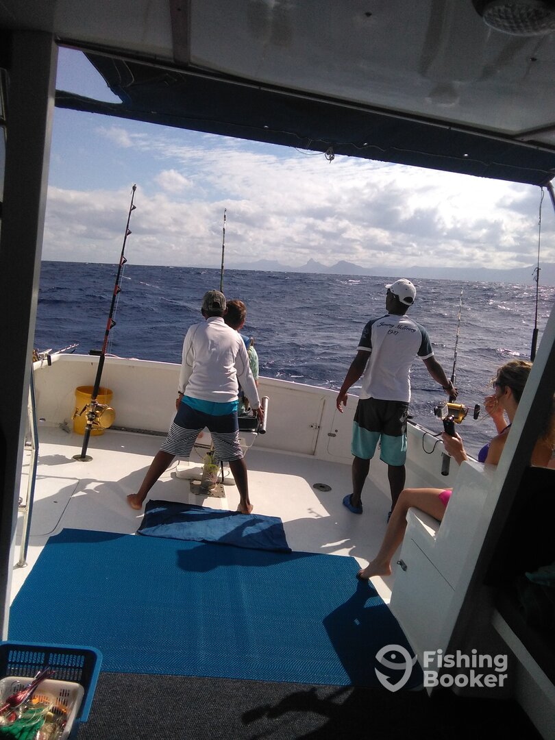 Le Morne Report Photo 0