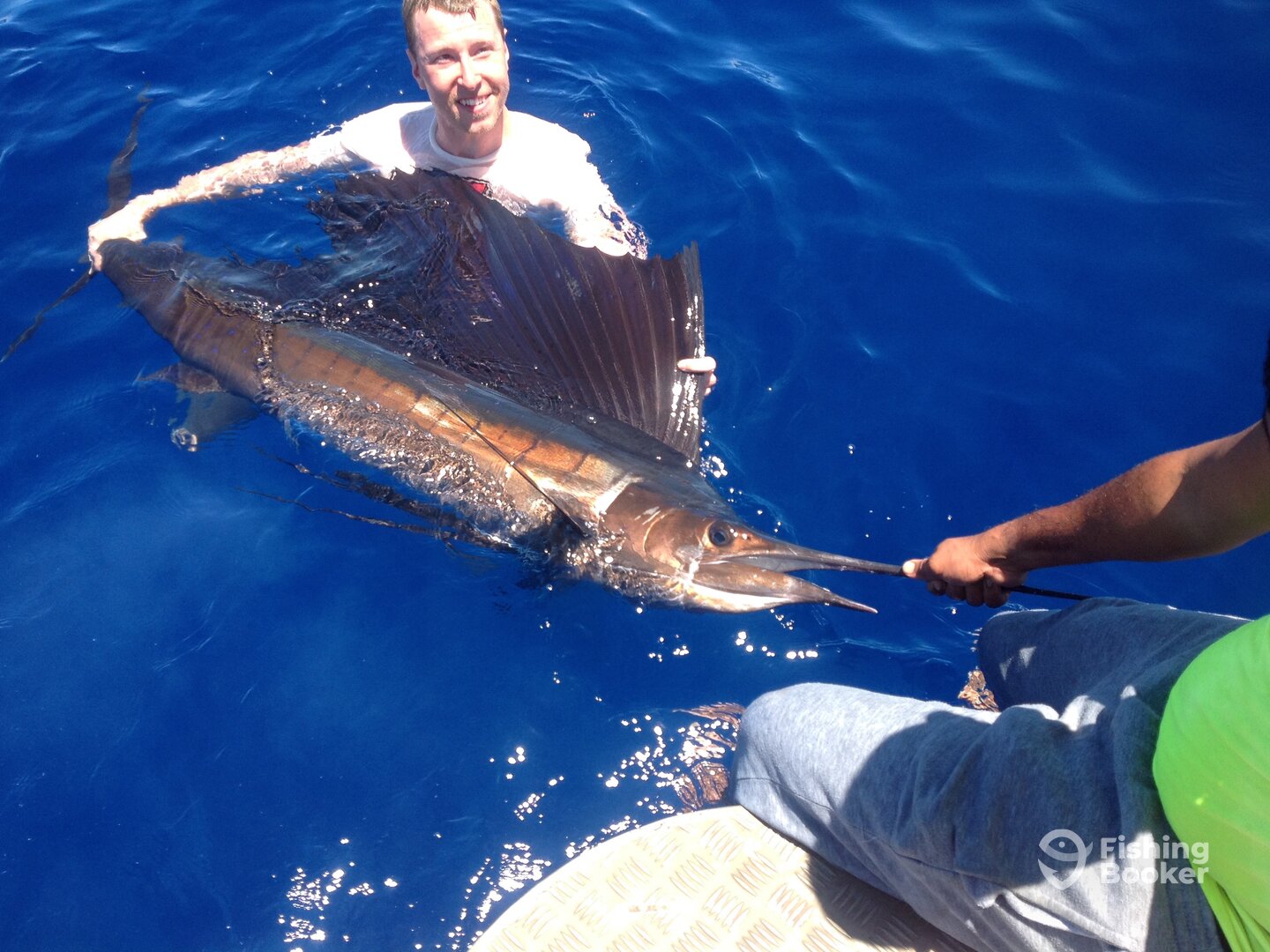 It was hot day . Monk wanted to feel to be like a sail fish .... Happy days ...