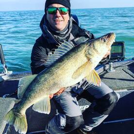 Late march TROPHY WALLEYE open