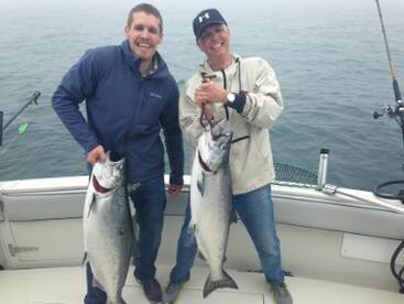 Milwaukee Fishing! Double Chinooks! 