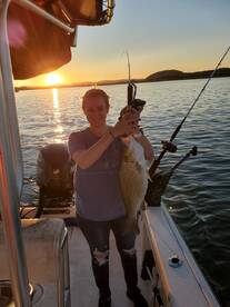 Hot summer,  Hot Cherokee bass, Hot bite