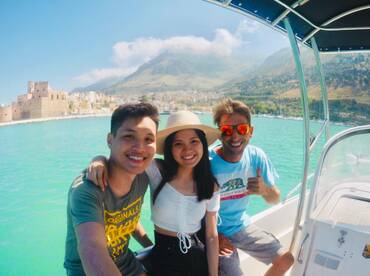 Guest from Singapore