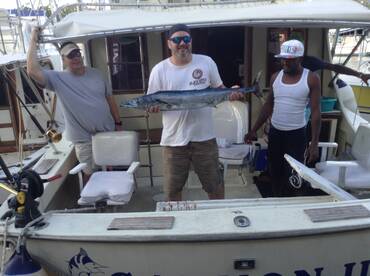 4 friends fishing from the USA