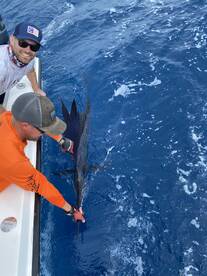 Marathon Report Photo 1