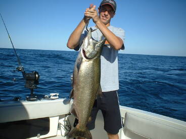 Milwaukee, Winning Salmon Fishing !