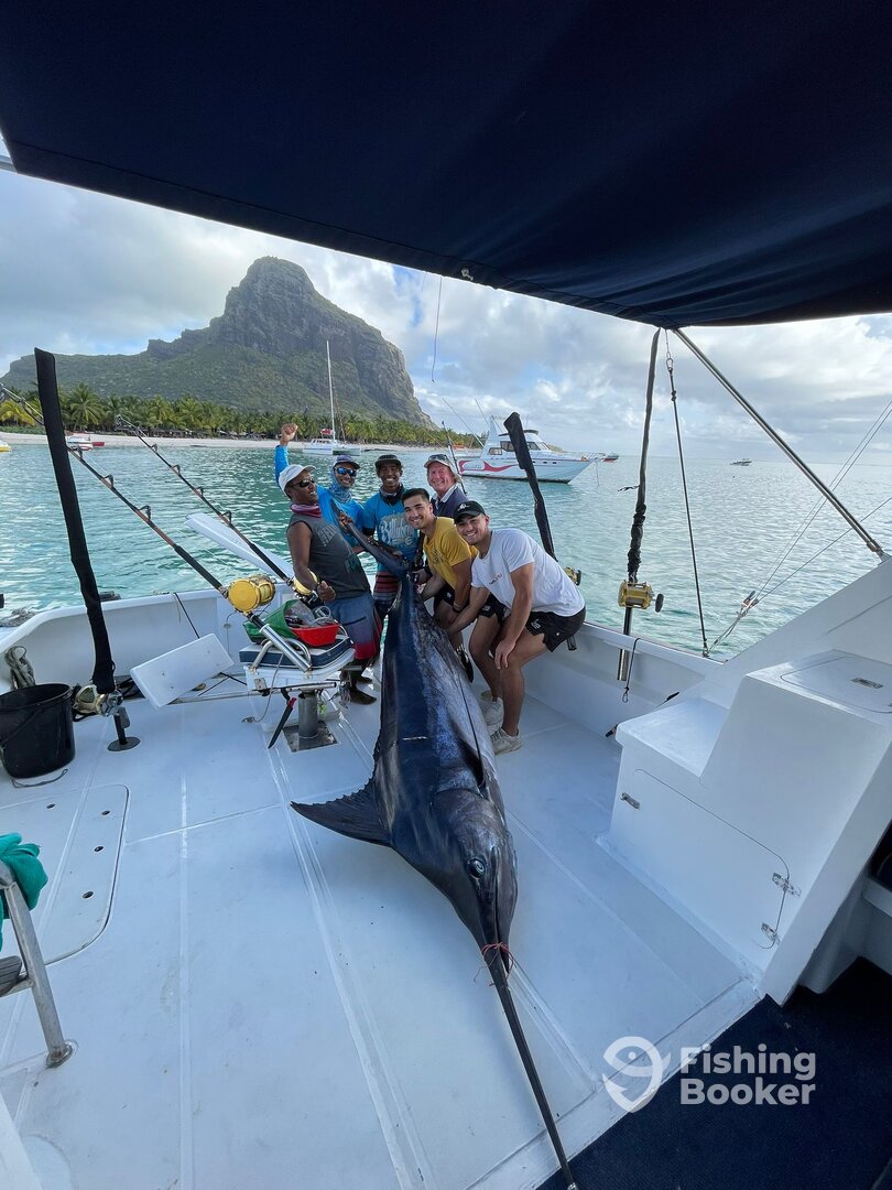 Le Morne Report Photo 0