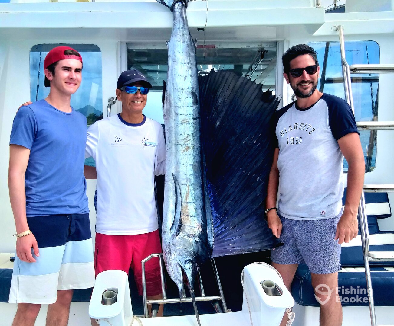 Le Morne Report Photo 0