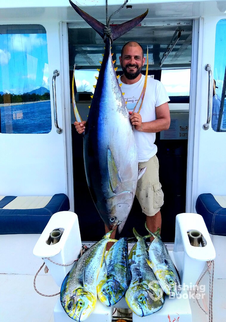 Le Morne Report Photo 0