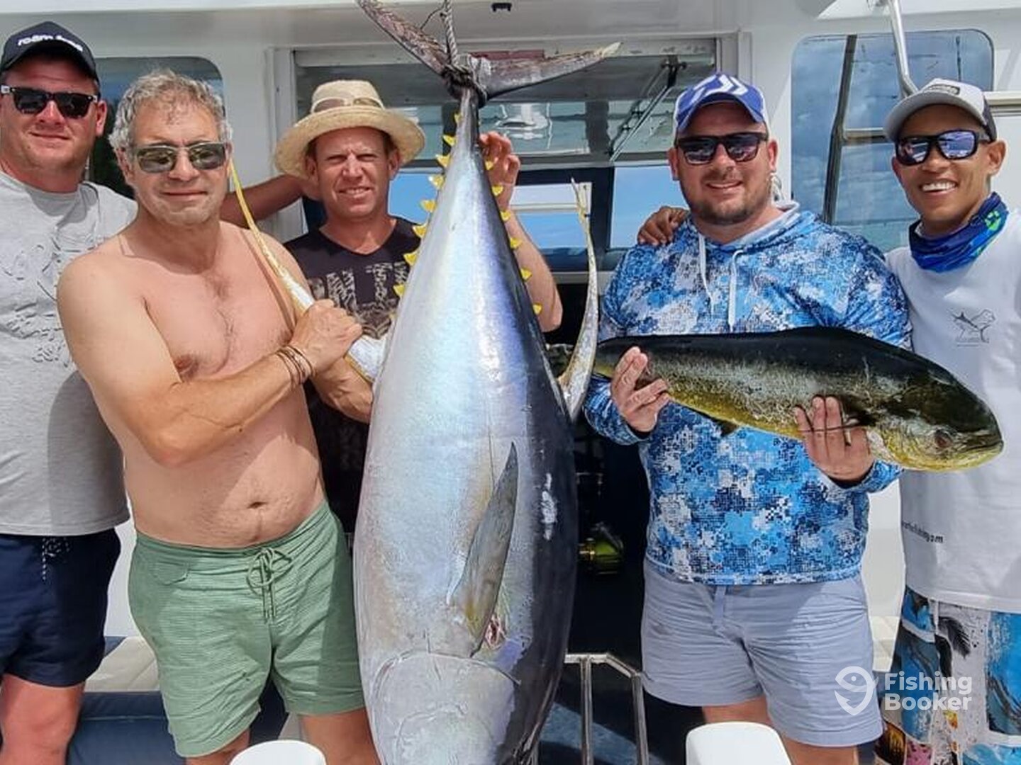 Le Morne Report Photo 0