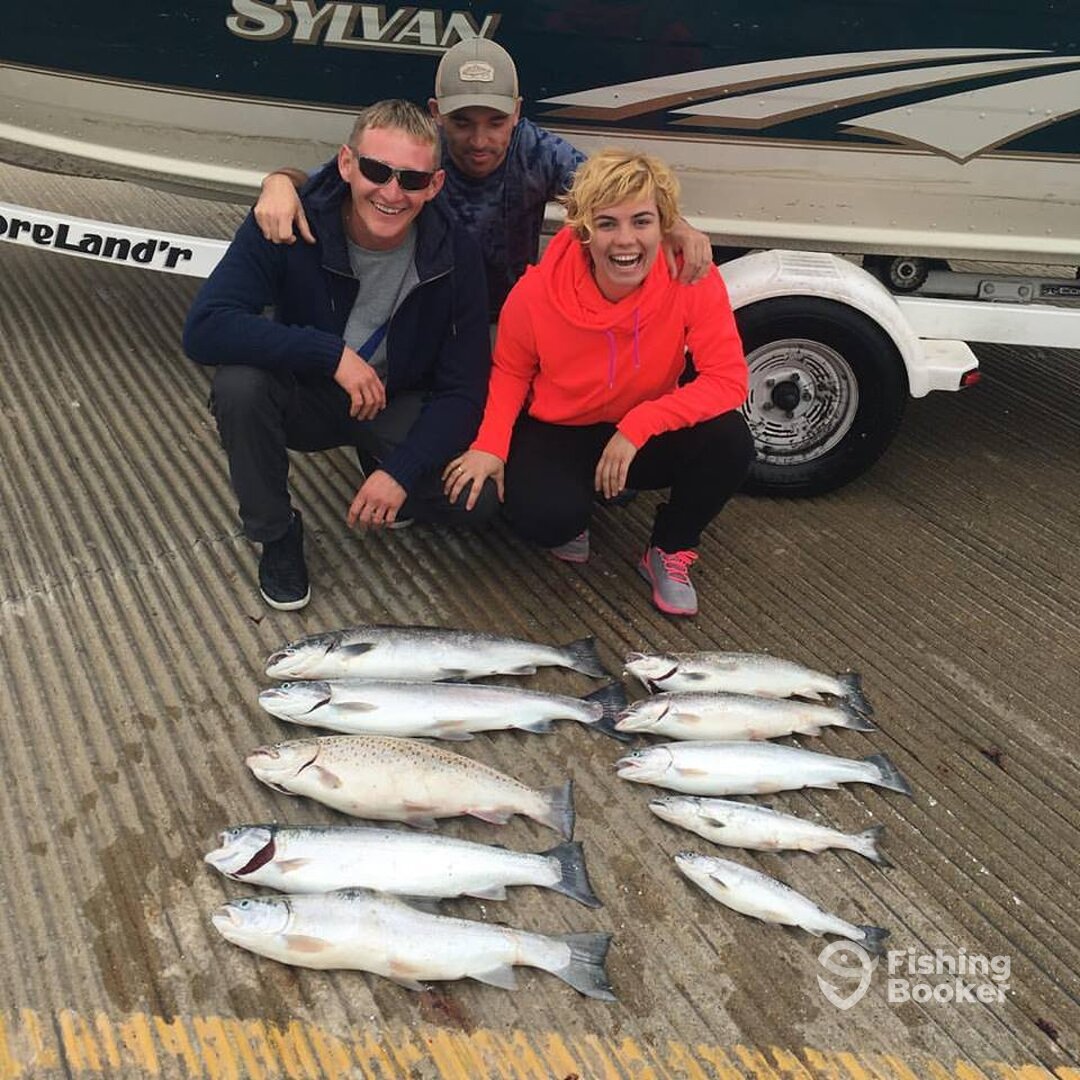 Oak Creek Report Photo 0