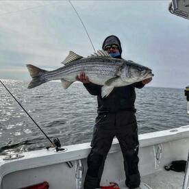 Winter Fishing Catching GIANTS