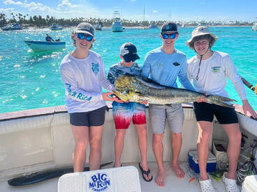 Enjoyment during 6 hrs. fishing charter 