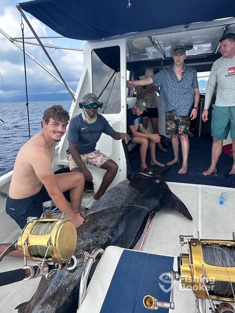 Le Morne Report Photo 0