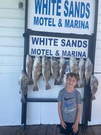 Awesome fishing big fish biting! Reds an