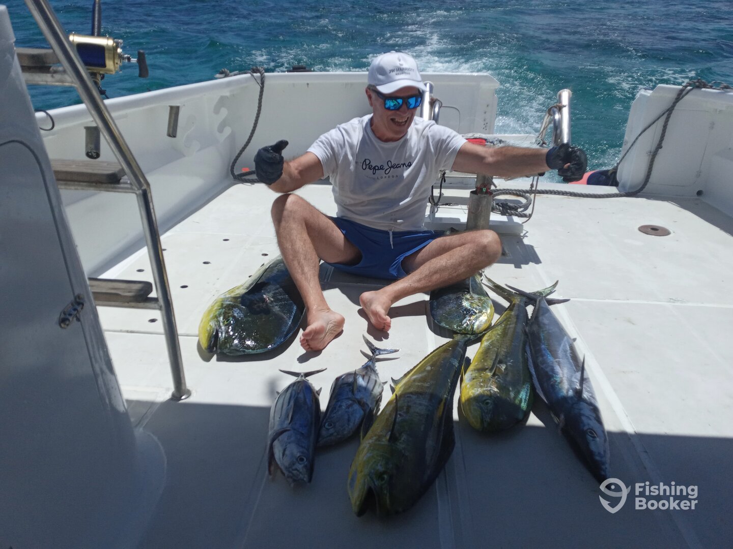 Le Morne Report Photo 0