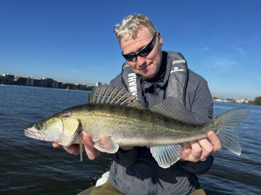 Amsterdam Report Photo 1