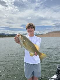 Outstanding Bass Fishing !!!! 