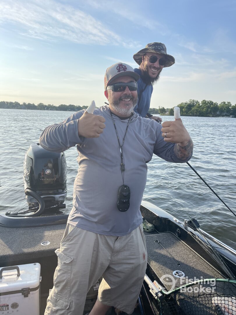 Fox Lake Report Photo 0